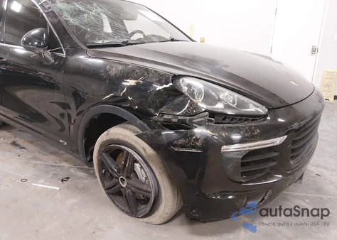 2017 Porsche Cayenne S z USA, uszkodzony, nr VIN WP1AB2A26HLA53109